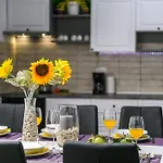 Percan - Spacious Family With Private Pool On A 4000 Square Meter Plot