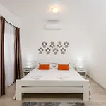 Percan - Spacious Family With Private Pool On A 4000 Square Meter Plot Σπίτι διακοπών