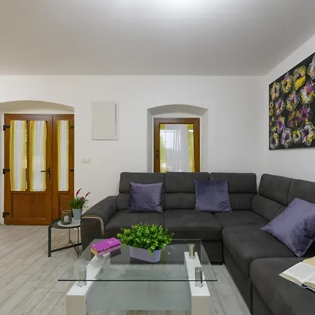 בית נופש Percan - Spacious Family With Private Pool On A 4000 Square Meter Plot *