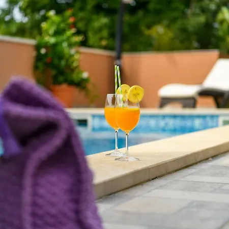 Villa Percan - Spacious Family Home With Private Pool On A 4000 Square Meter Plot