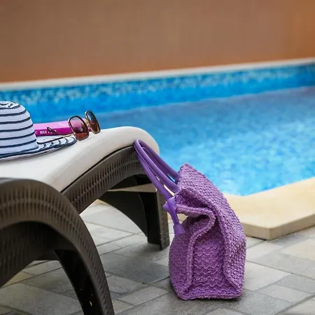 Villa Percan - Spacious Family Home With Private Pool On A 4000 Square Meter Plot * Krnica