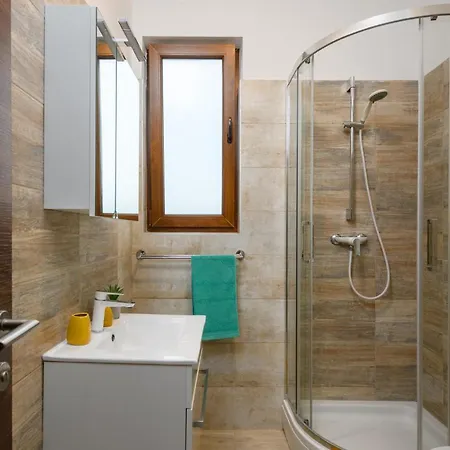 Holiday home Villa Percan - Spacious Family Home With Private Pool On A 4000 Square Meter Plot Krnica