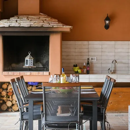 Villa Percan - Spacious Family Home With Private Pool On A 4000 Square Meter Plot Holiday home Krnica