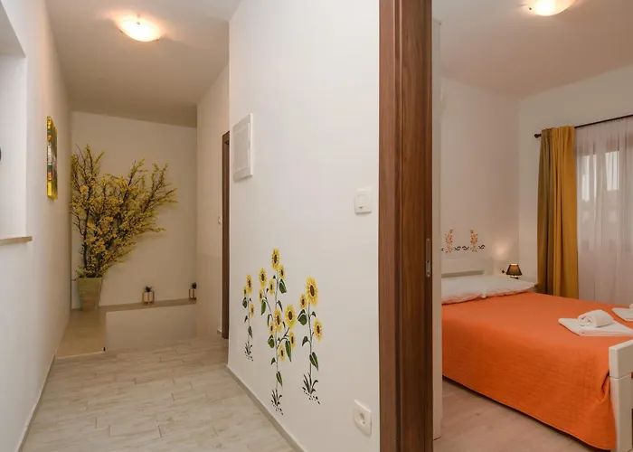 Percan - Spacious Family With Private Pool On A 4000 Square Meter Plot 크르니카