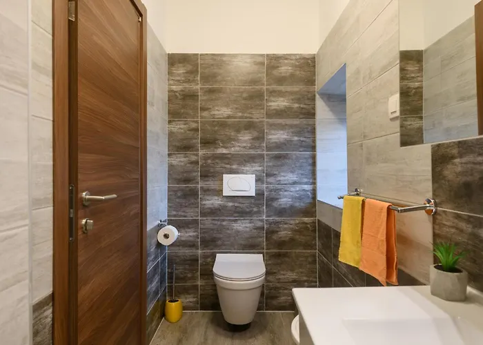 Villa Percan - Spacious Family Home With Private Pool On A 4000 Square Meter Plot Vakantiehuis