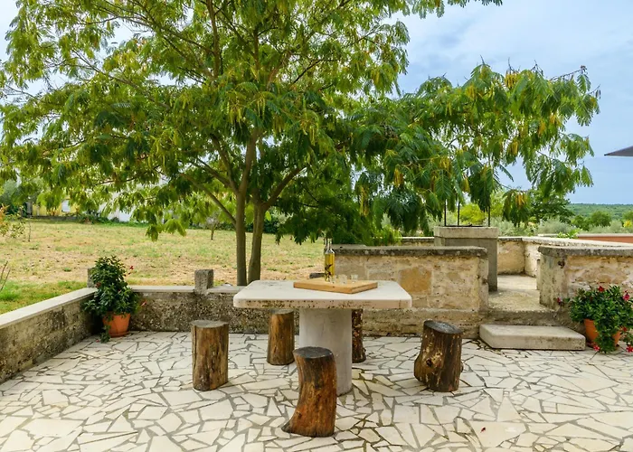 Villa Percan - Spacious Family Home With Private Pool On A 4000 Square Meter Plot Krnica